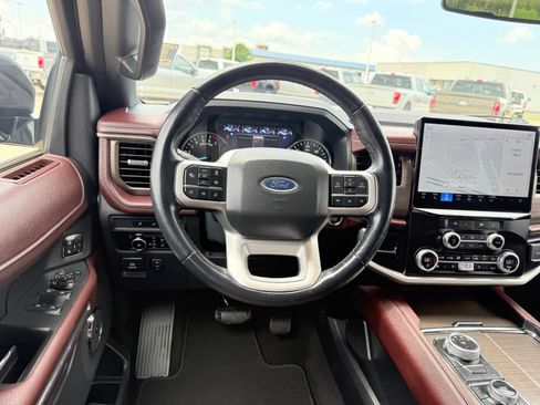 Certified 2024 Ford Expedition Max Limited AWD/4WD image 12