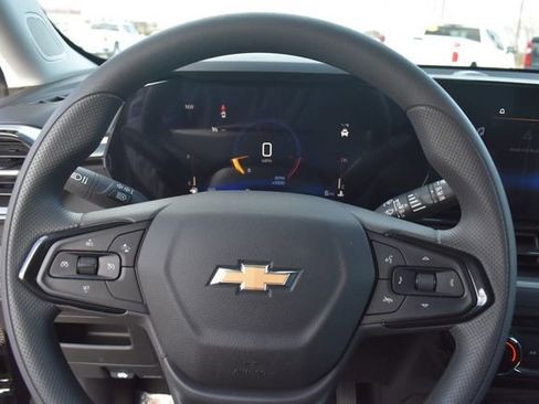 Used 2023 Jeep Compass Limited image 38