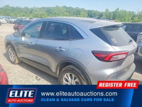 Used 2024 Ford Escape Active w/ Tech Pack #2 AWD/4WD image 4