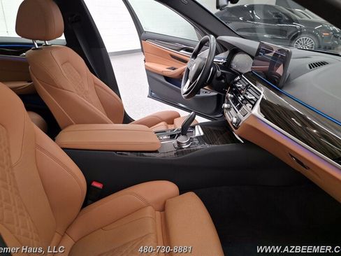 Used 2023 BMW 530e w/ Premium Package RWD image 43