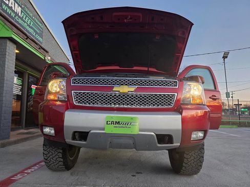 Used 2013 Chevrolet Tahoe LT w/ Suspension Package, Off-Road image 60