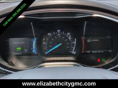 Used 2018 Ford Fusion Titanium image 25