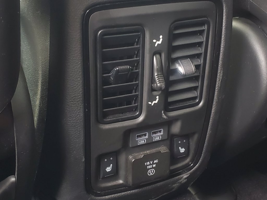Used 2023 Dodge Durango GT AWD/4WD image 30
