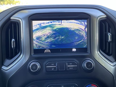 Used 2021 Chevrolet Silverado 1500 RST image 32