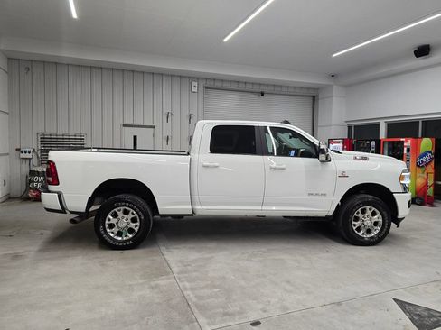 Used 2024 RAM 2500 Laramie w/ Safety Group AWD/4WD image 8