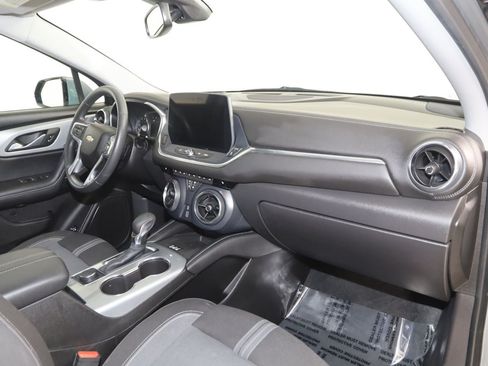 Used 2024 Chevrolet Blazer LT w/ Convenience Package FWD image 38