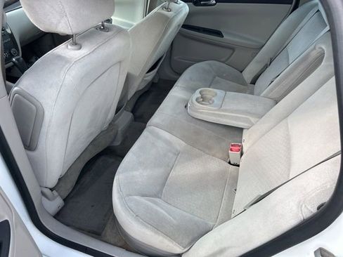 Used 2012 Chevrolet Impala LT w/ LT Sunroof Package FWD image 8