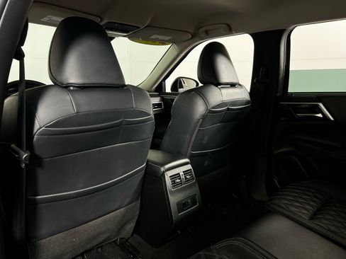 Used 2022 Mitsubishi Outlander SEL image 22