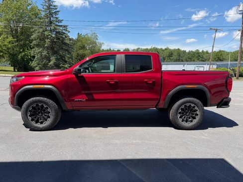 New 2026 GMC Canyon AT4 w/ AT4 Premium Package AWD/4WD image 11
