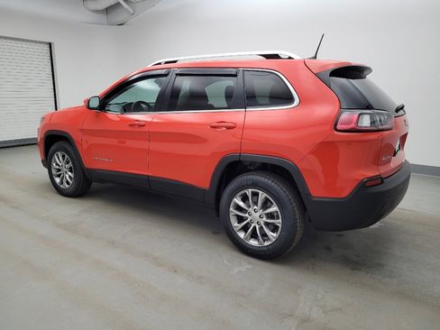 Used 2021 Jeep Cherokee Latitude Plus image 3