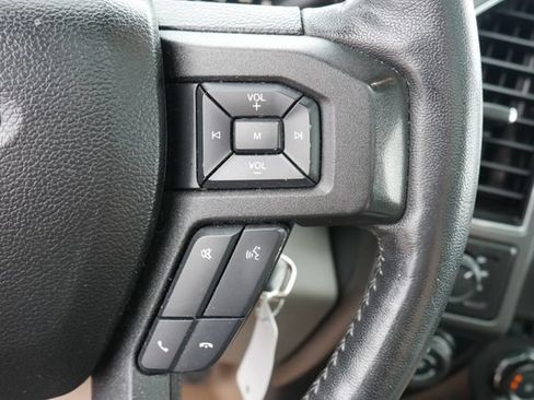 Used 2018 Ford F150 XLT w/ Equipment Group 302A Luxury AWD/4WD image 19