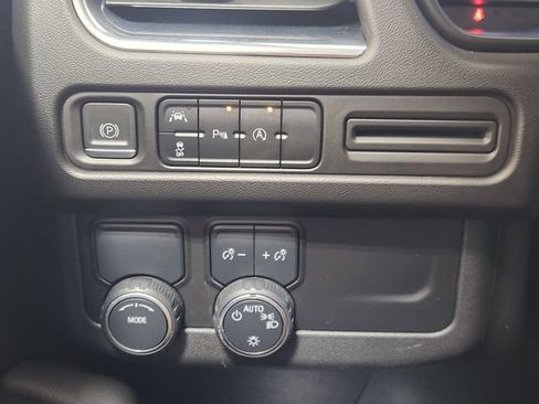 Used 2023 Chevrolet Tahoe Premier RWD image 25