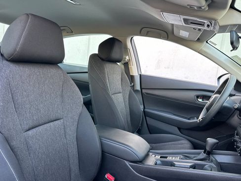 Used 2023 Honda Accord LX image 30