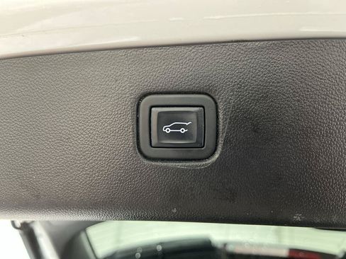 Certified 2024 Chevrolet Blazer LT w/ Midnight/Sport Edition AWD/4WD image 32