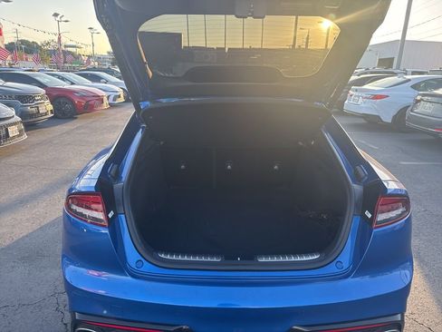 Used 2022 Kia Stinger GT2 AWD/4WD image 14