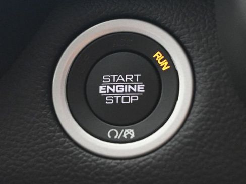 Used 2022 RAM 1500 Laramie w/ Sport Appearance Package image 29