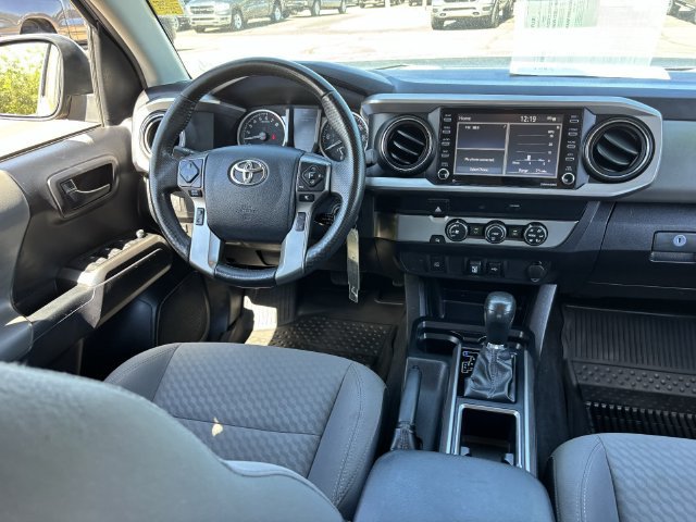 Used 2020 Toyota Tacoma SR5 RWD image 14
