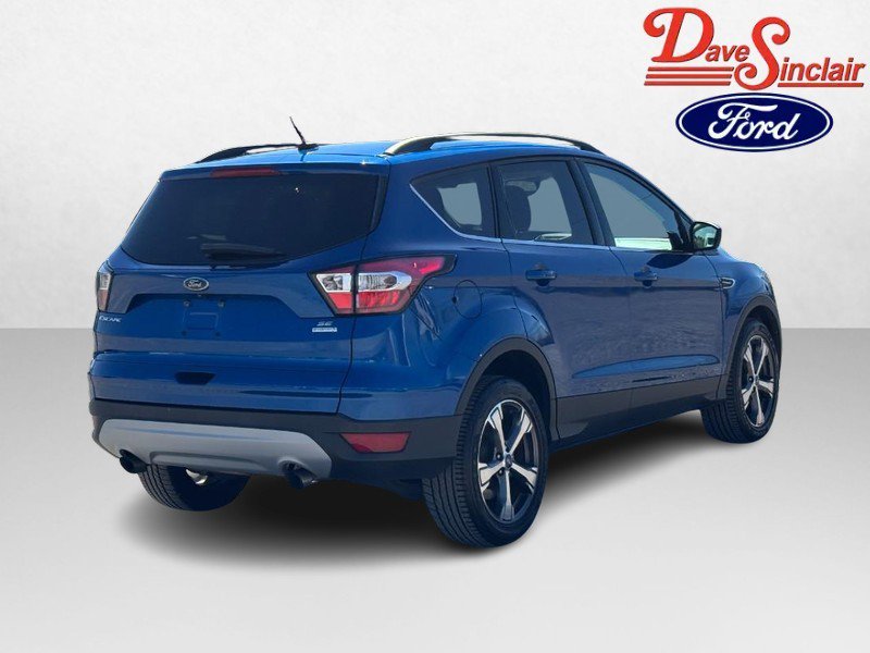 Used 2017 Ford Escape SE w/ SE Leather Comfort Package FWD image 7