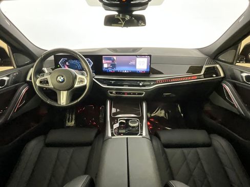 Used 2024 BMW X6 xDrive40i w/ M Sport Professional Package image 10