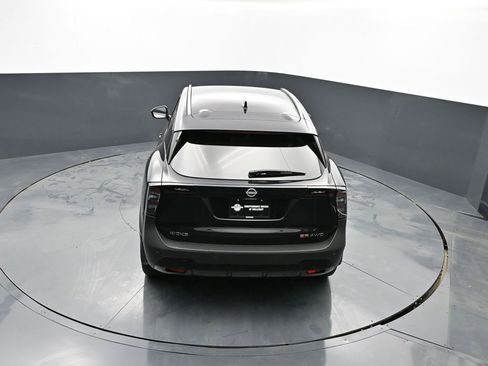 New 2025 Nissan Kicks SR image 24