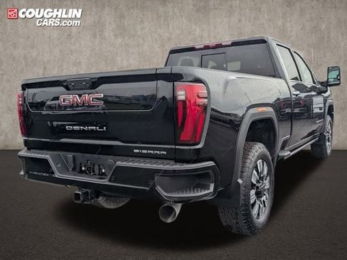 New 2026 GMC Sierra 3500 Denali w/ Denali Reserve Package image 7