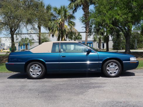 Used 1995 Cadillac Eldorado Touring image 35