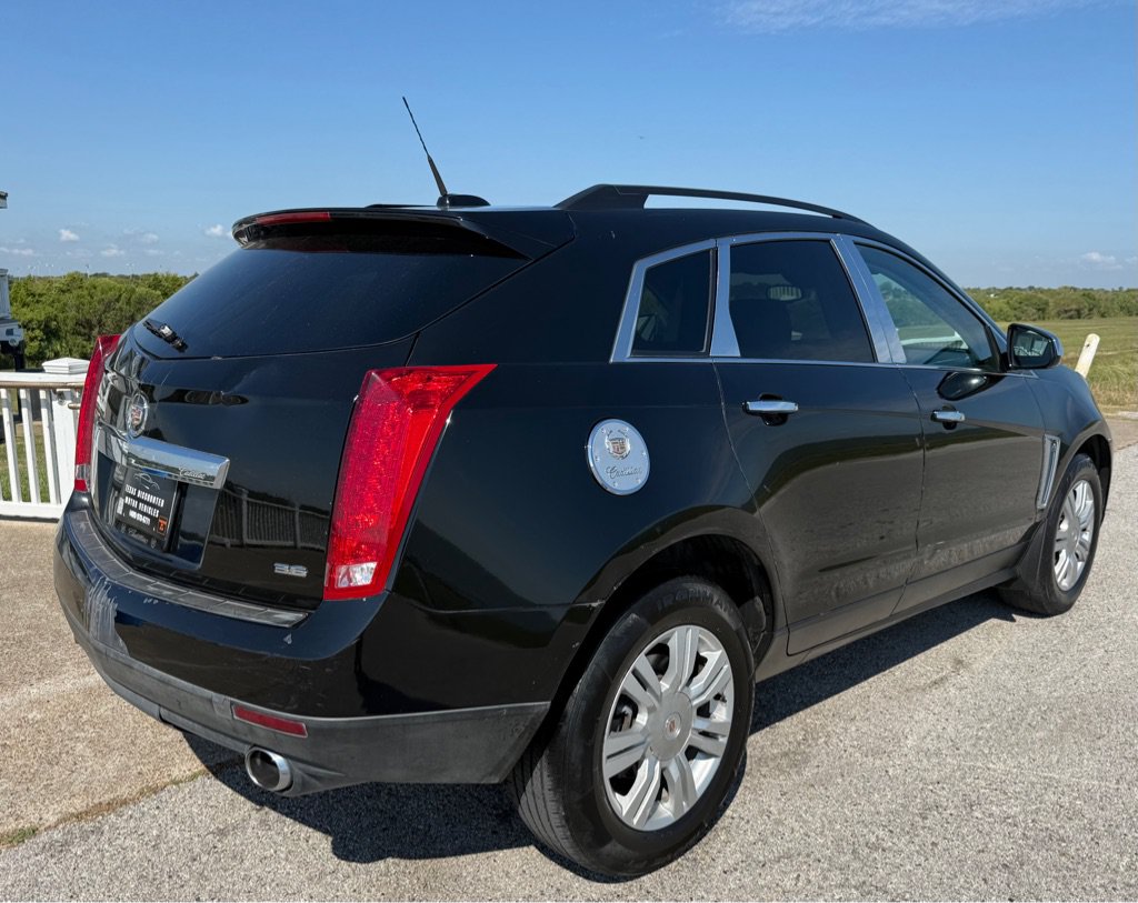 Used 2015 Cadillac SRX FWD image 5