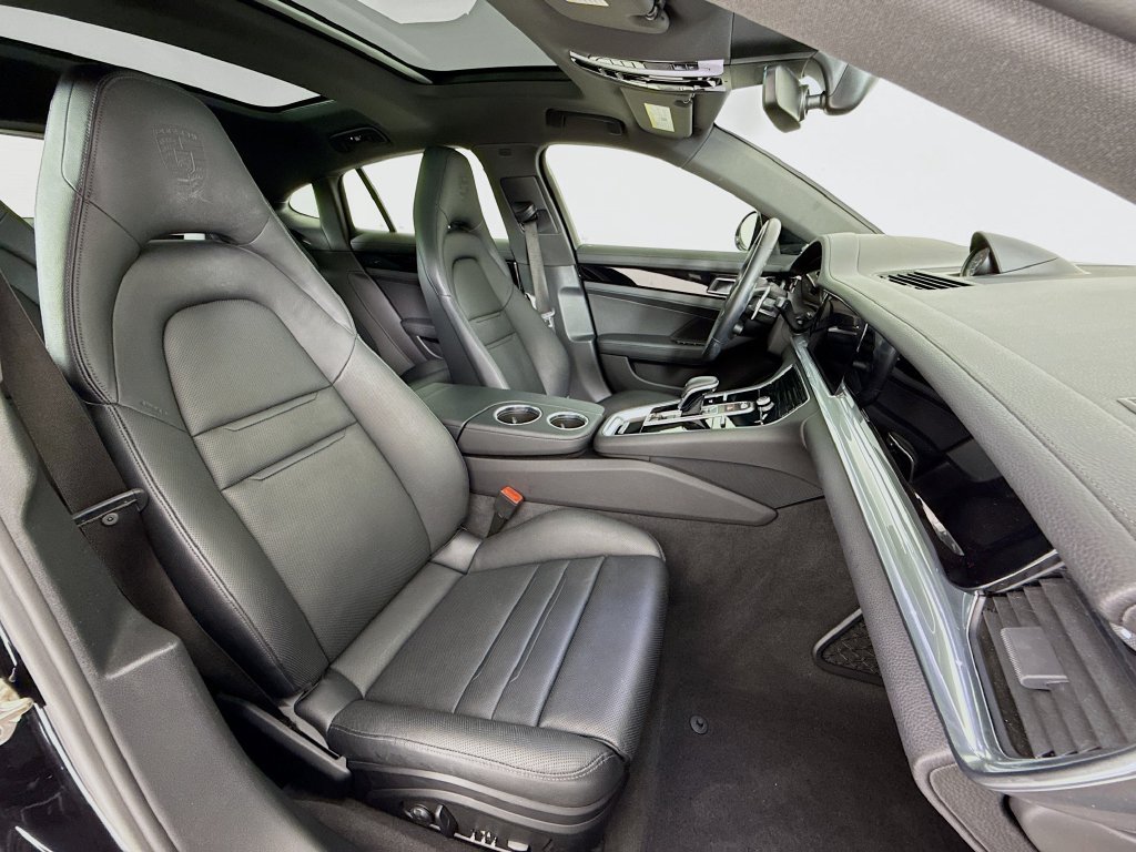 Certified 2023 Porsche Panamera Platinum Edition RWD image 33