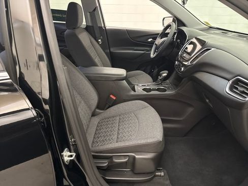 Certified 2024 Chevrolet Equinox LT AWD/4WD image 24