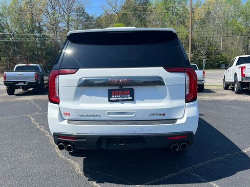 Used 2022 GMC Yukon AT4 image 5