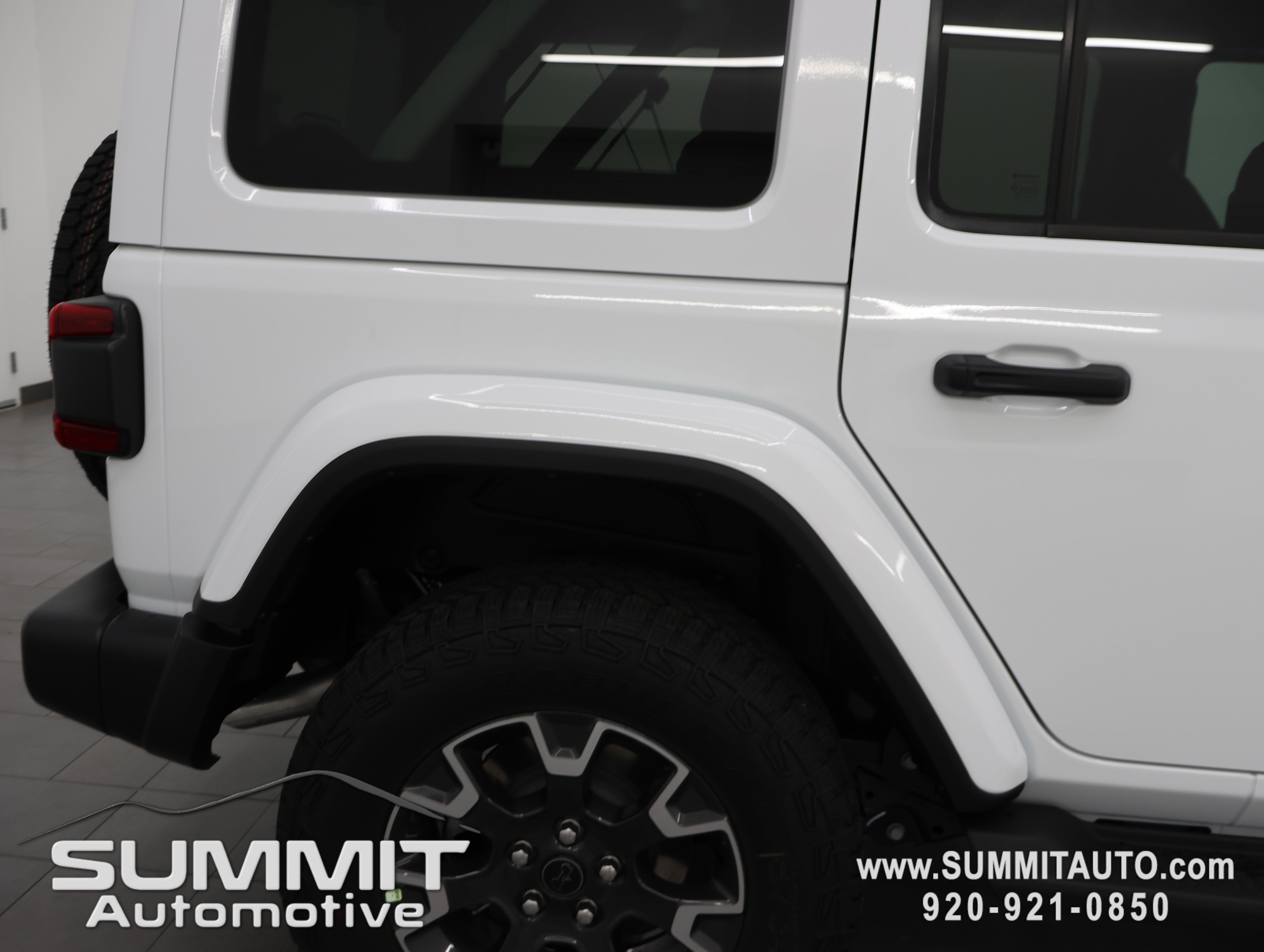 New 2027 Jeep Wrangler Unlimited Sahara AWD/4WD image 24