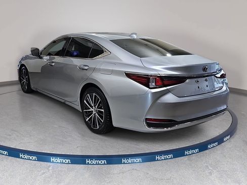 Used 2023 Lexus ES 250 w/ Premium Package AWD/4WD image 7
