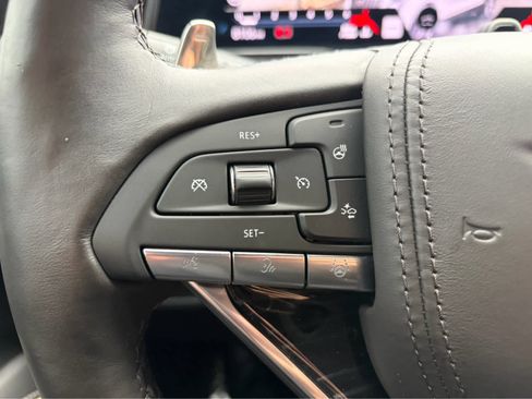 Used 2024 Cadillac Escalade V w/ LPO, ONYX Package image 11