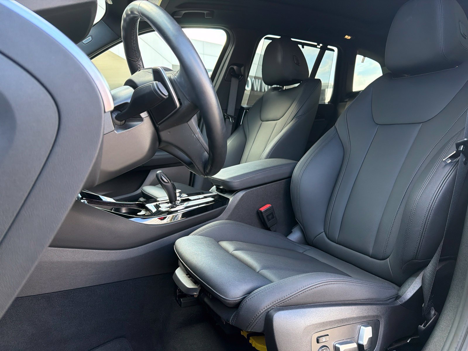Used 2021 BMW X3 sDrive30i w/ Convenience Package RWD image 8