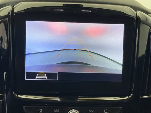 Used 2020 Chevrolet Traverse LT AWD/4WD image 15