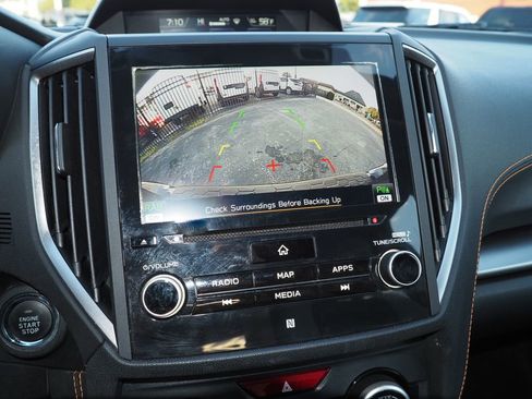 Used 2019 Subaru Crosstrek 2.0i Limited w/ Moonroof Package w/Navigation image 16