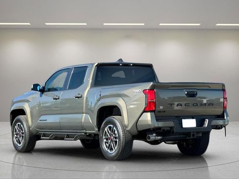 New 2026 Toyota Tacoma TRD Sport image 5