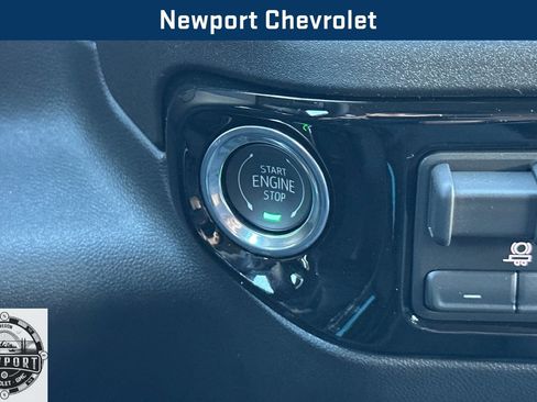 New 2026 GMC Sierra 1500 Elevation w/ LPO, Elevation Black Package image 23