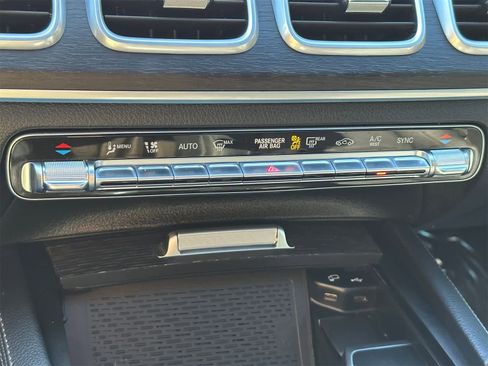 Used 2021 Mercedes-Benz GLE 350 4MATIC image 20