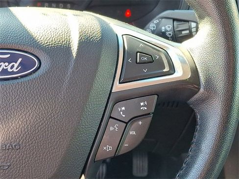 Used 2023 Ford Edge SEL image 20