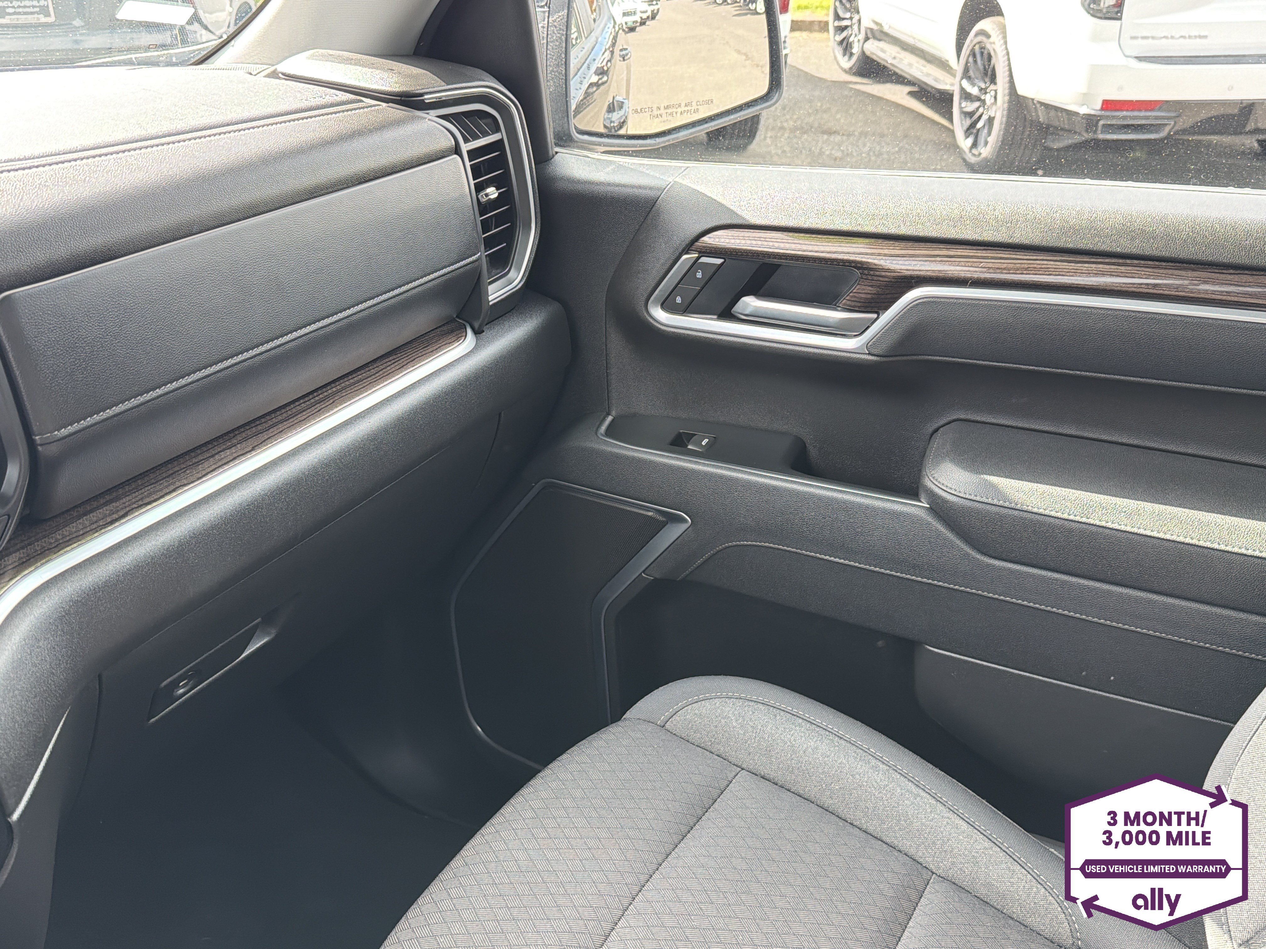 Used 2026 Chevrolet Silverado 1500 RST AWD/4WD image 25