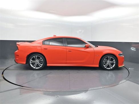 Used 2022 Dodge Charger R/T image 32