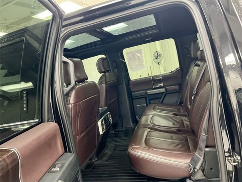 Used 2017 Ford F150 Platinum w/ Technology Package image 23