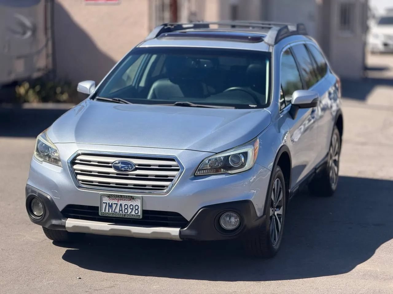 Used 2015 Subaru Outback 2.5i Limited AWD/4WD image 7