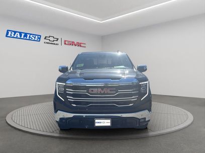 New 2026 GMC Sierra 1500 SLT w/ SLT Convenience Package