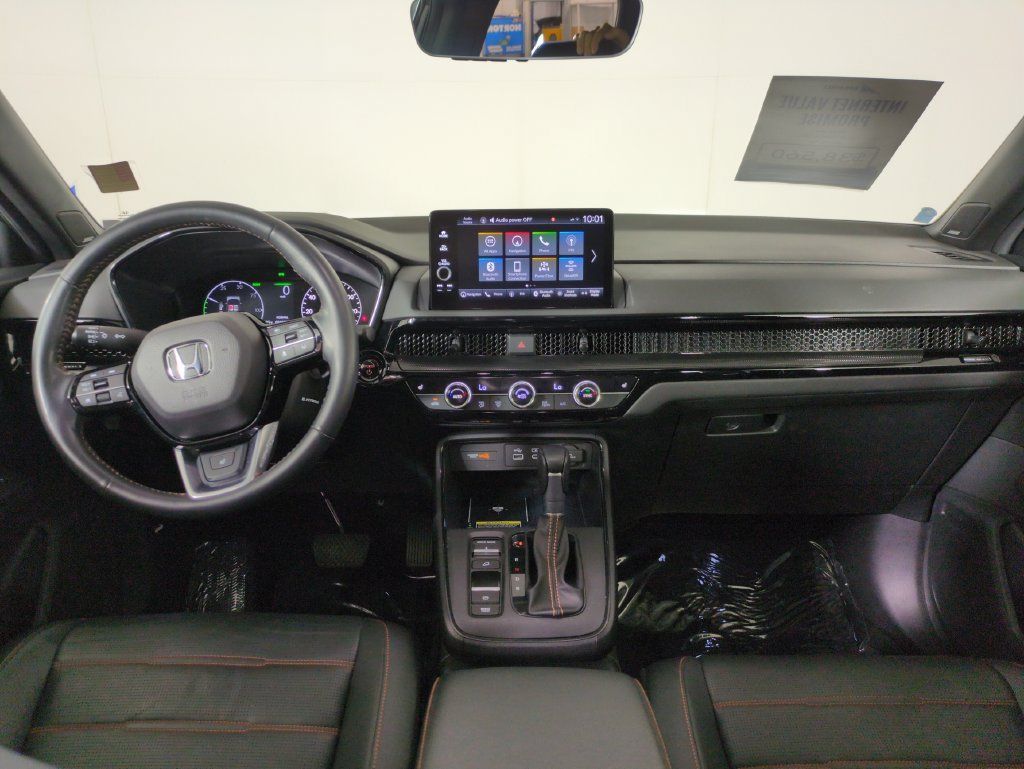 Certified 2025 Honda CR-V Sport Touring image 18
