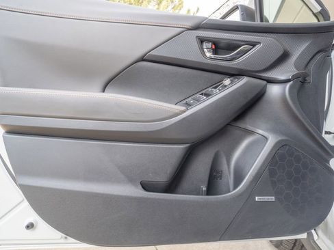 Certified 2025 Subaru Crosstrek 2.5i Limited image 7