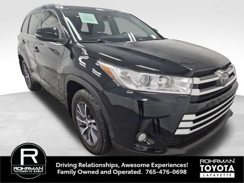 Used 2017 Toyota Highlander XLE image 8