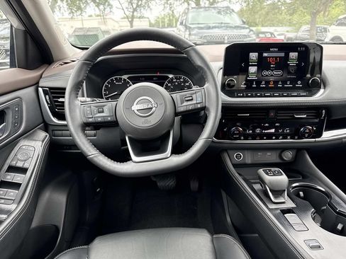 Used 2022 Nissan Rogue SL w/ SL Premium Package FWD image 20