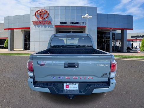 Used 2023 Toyota Tacoma TRD Sport image 9